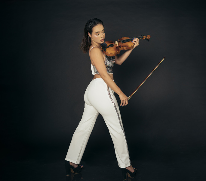 Live sex webcam photo for AlynMoone #6220913