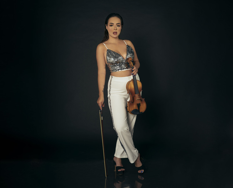 Live sex webcam photo for AlynMoone #6220917