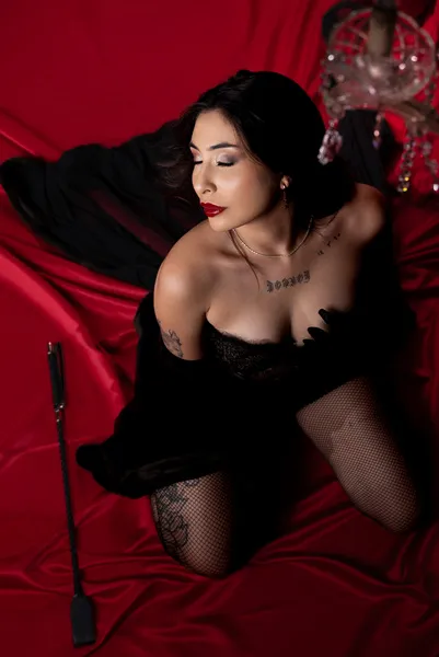 Live sex webcam photo for NiniThomson #7298365