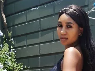 Live sex webcam photo for EROTICSEXYDOLL #6272716