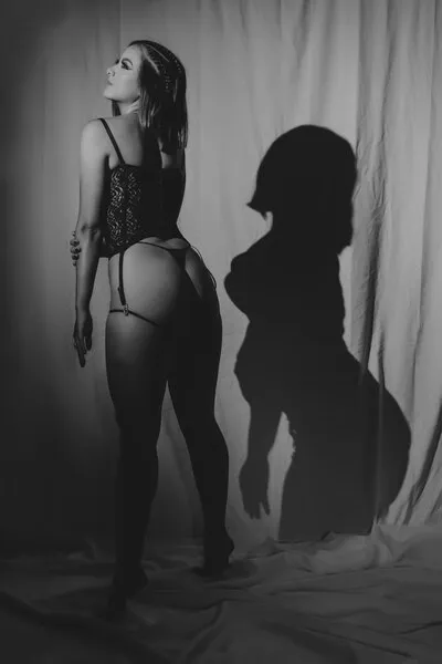 Live sex webcam photo for SummerHolt #6012132