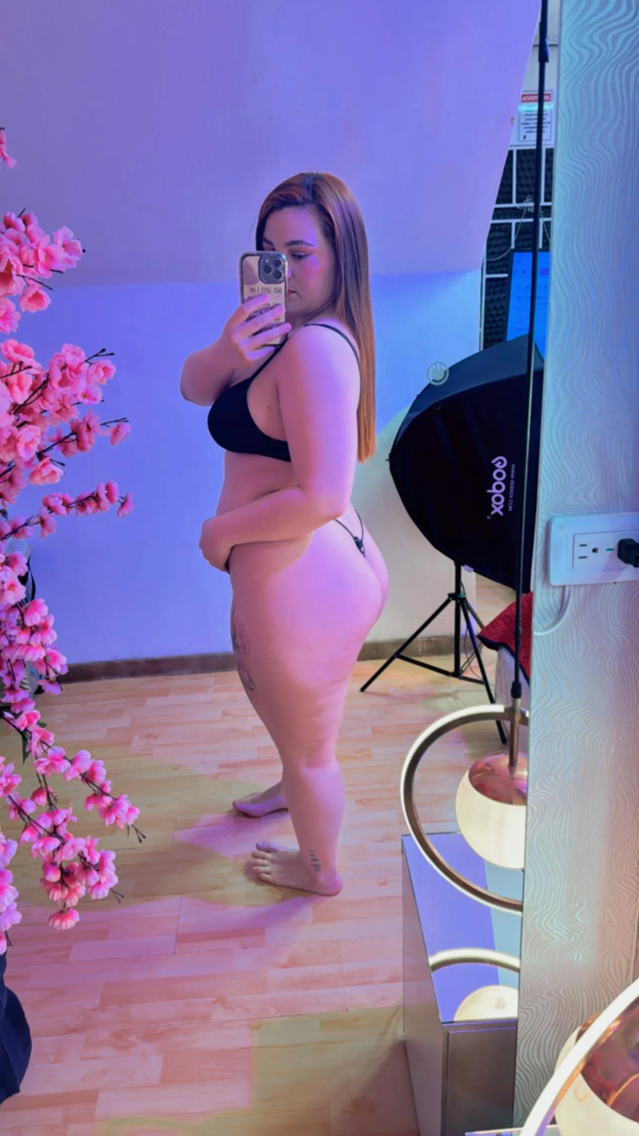 Live sex webcam photo for JuliaTaylor19 #8156563