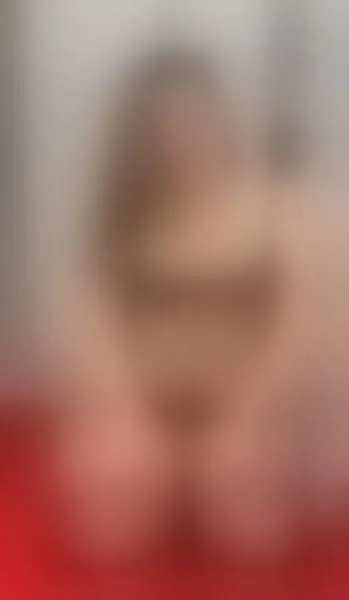 Live sex webcam photo for JuliaTaylor19 #7274710