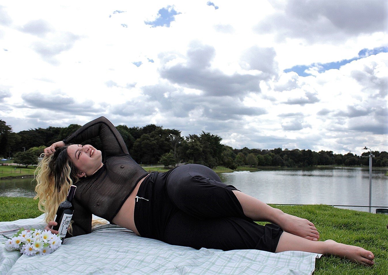 Live sex webcam photo for JuliaTaylor19 #7274569