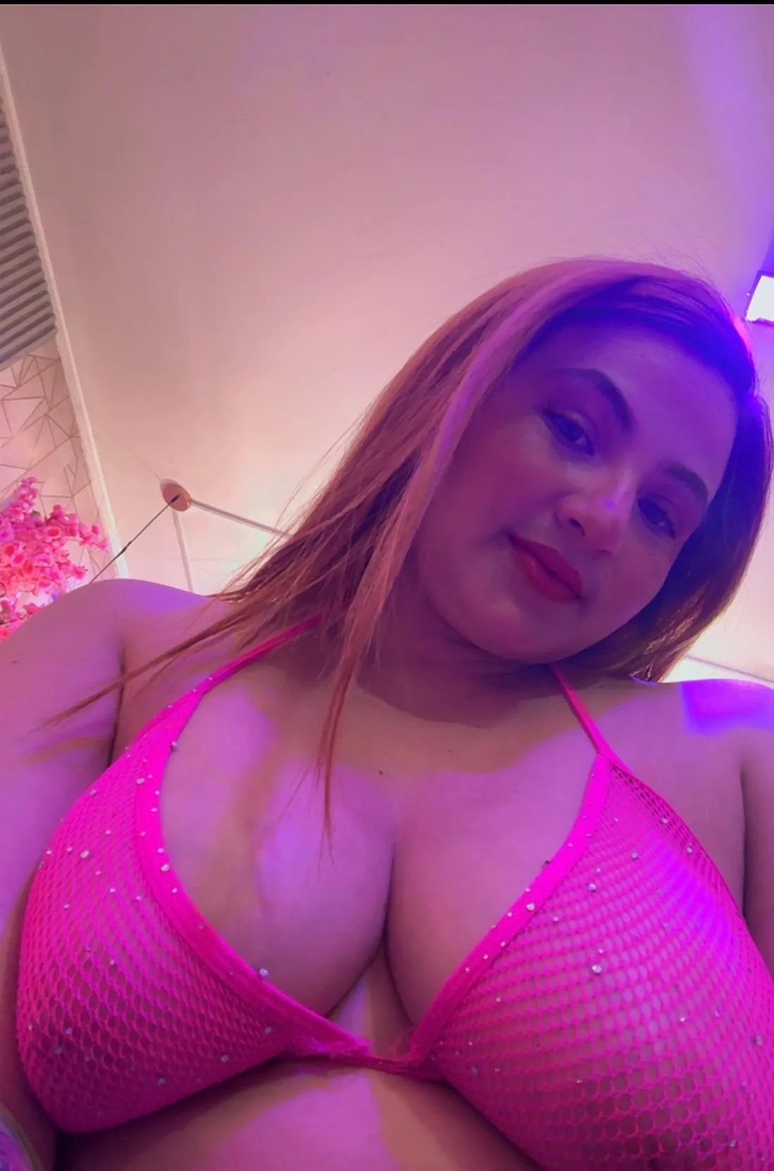 Live sex webcam photo for JuliaTaylor19 #8628509