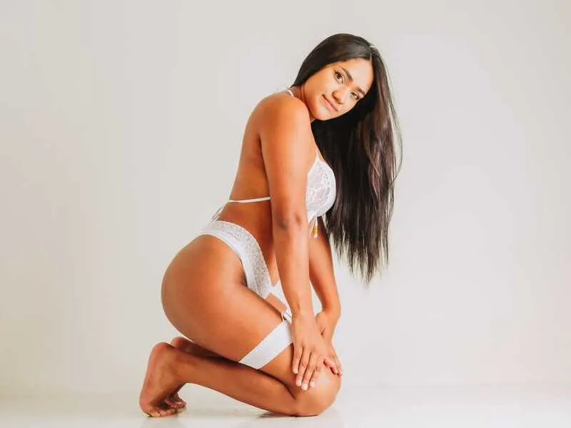 Live sex webcam photo for KhatiaBrooks #6130053