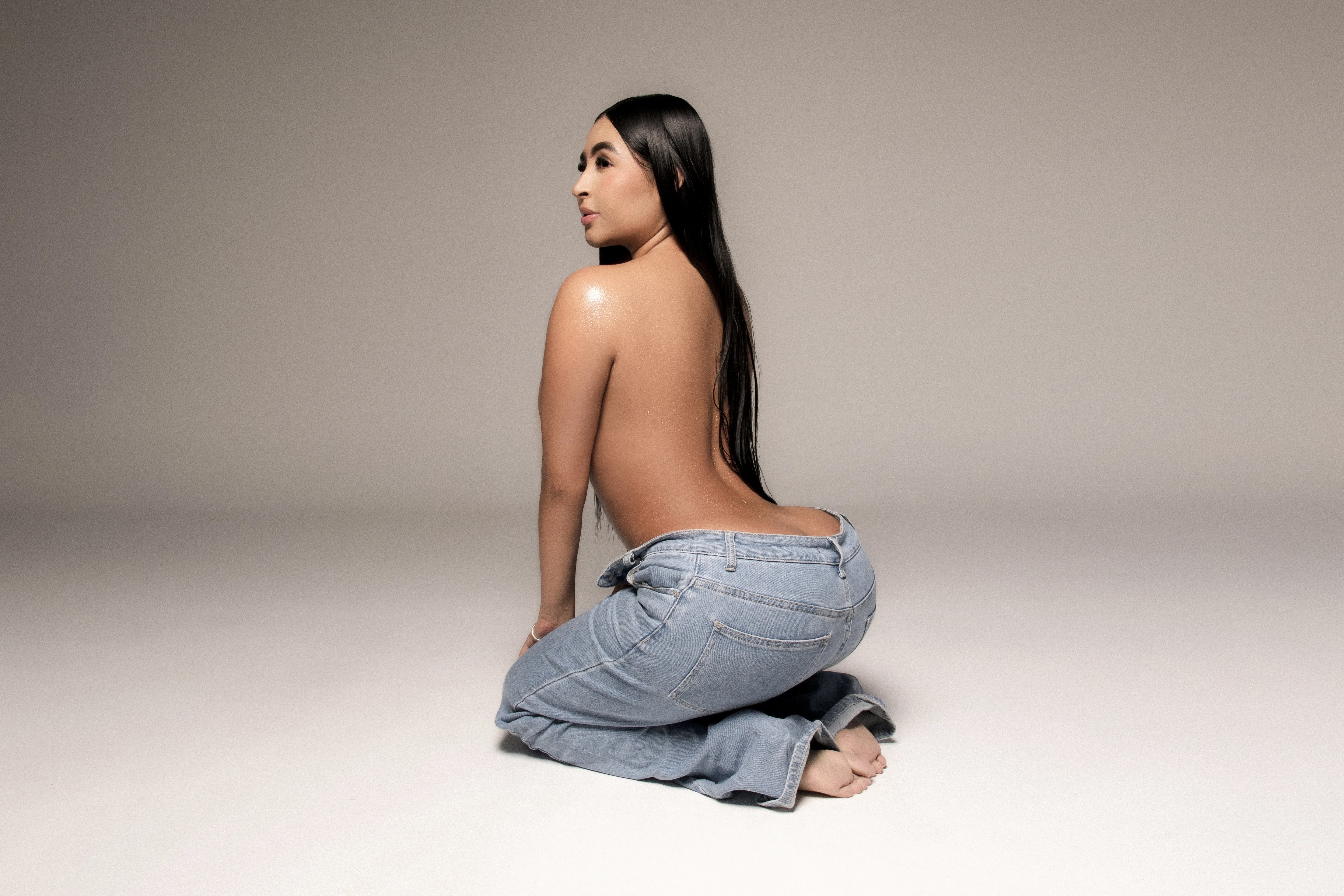 Live sex webcam photo for IsabellaMiller18 #7890569