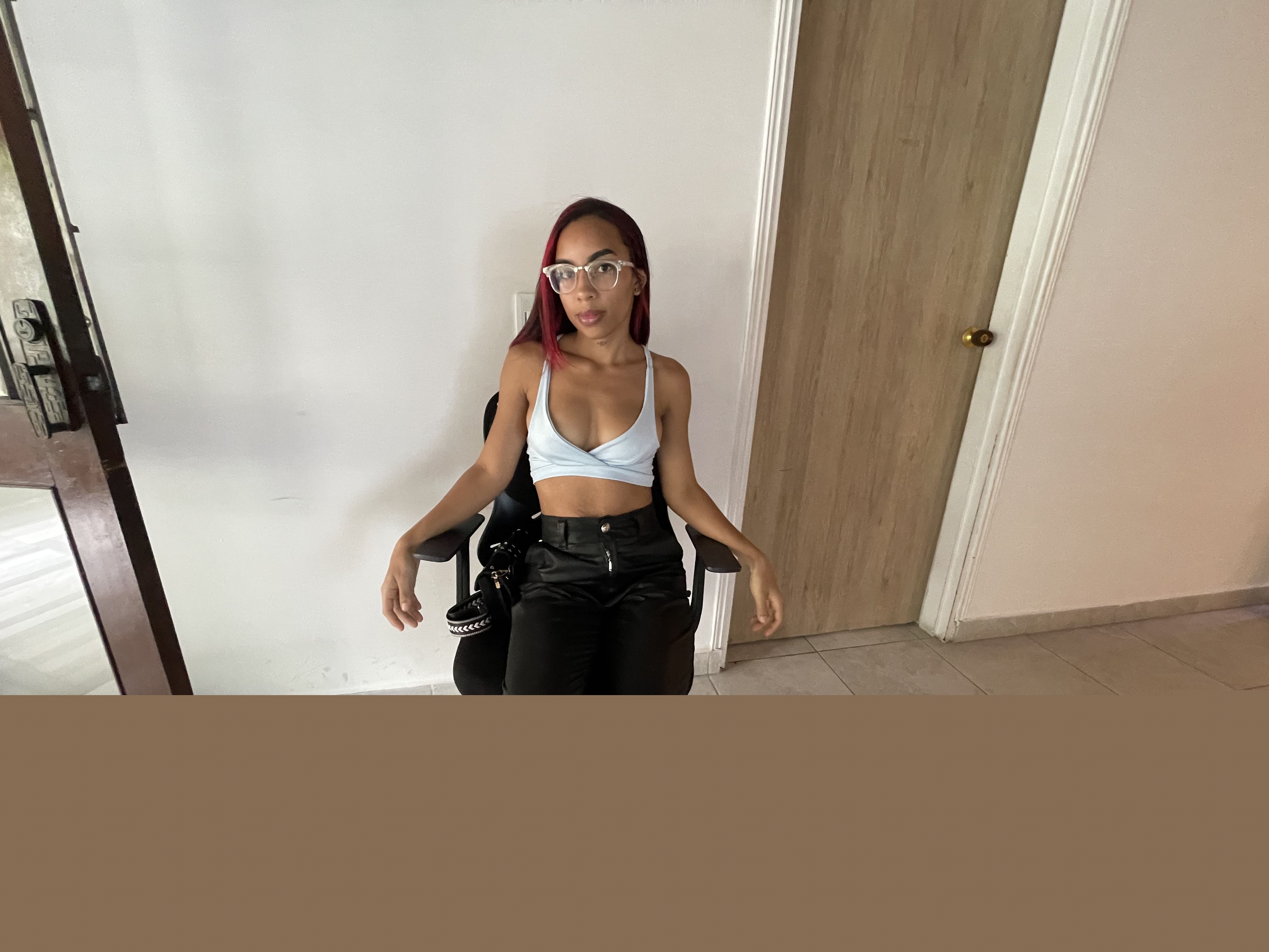 Live sex webcam photo for DulceTaylorS #5940796