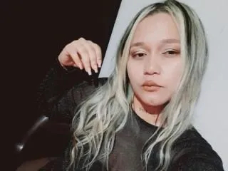 Live sex webcam photo for blondebigass #6380406