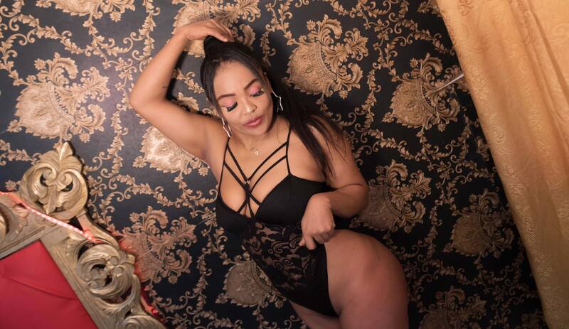 Live sex webcam photo for TashaDesx #6144718