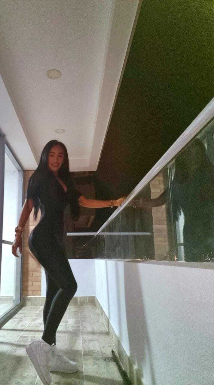 Live sex webcam photo for miaabrunettel #6154870