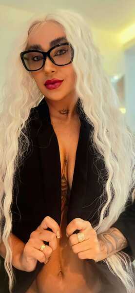 Live sex webcam photo for miaabrunettel #7080683