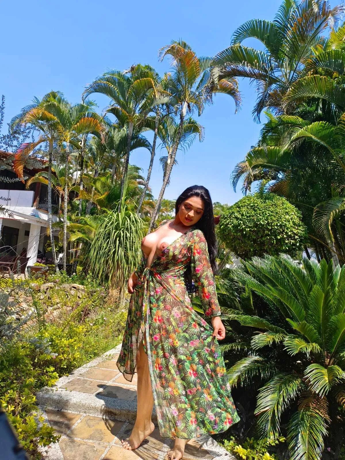 Live sex webcam photo for NicolleGrantt #7240843