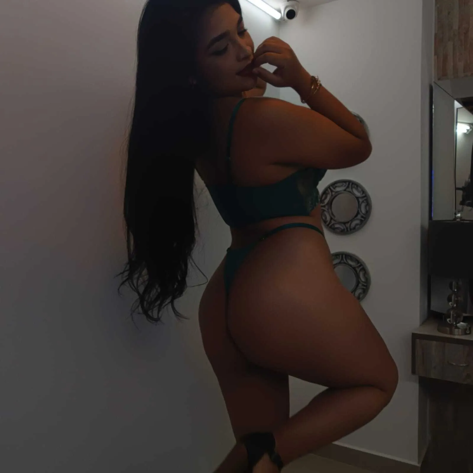 Live sex webcam photo for NicolleGrantt #7240805