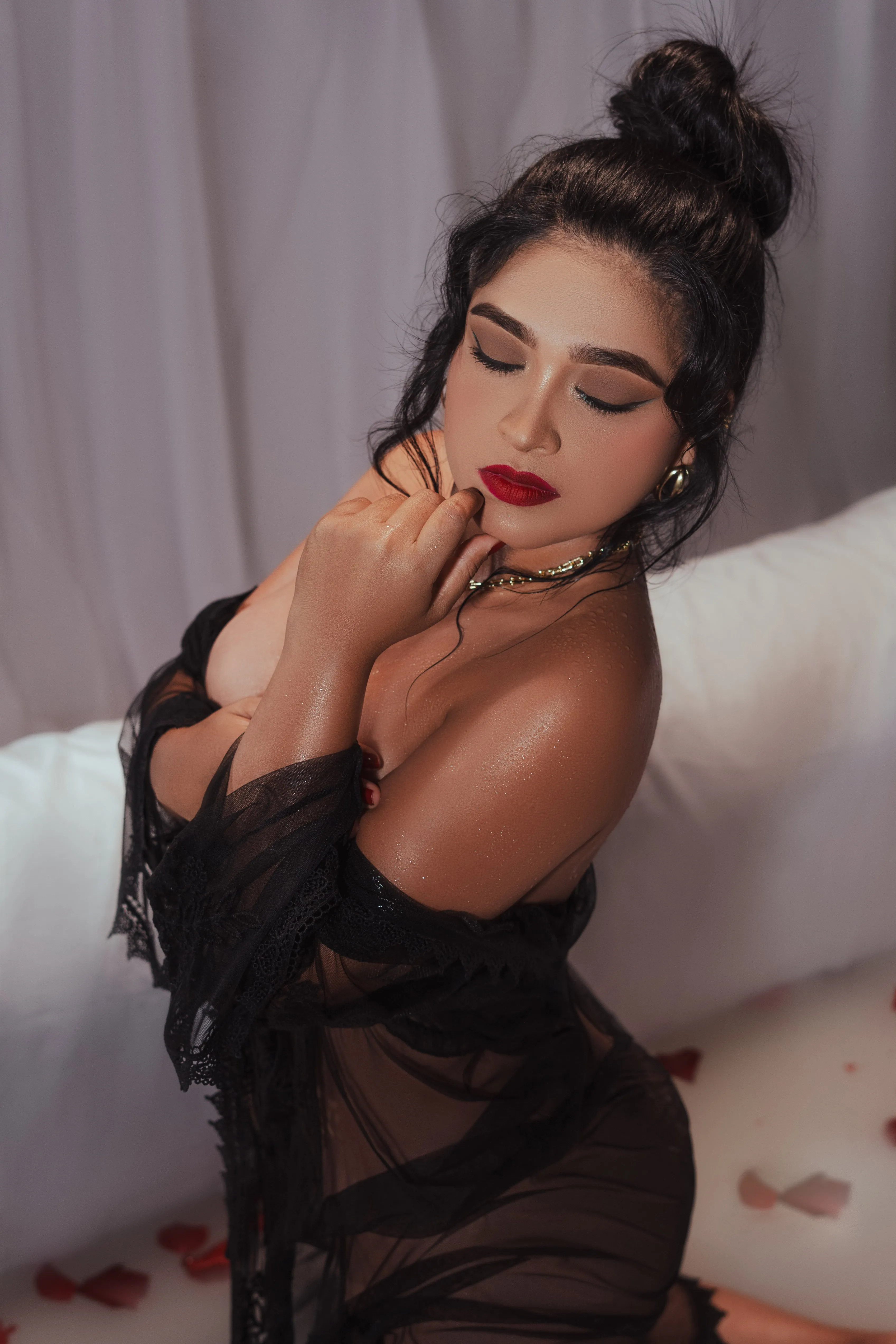 Live sex webcam photo for NicolleGrantt #7240942