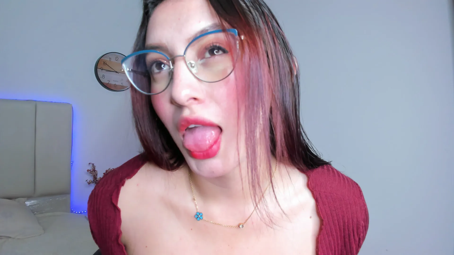 Live sex webcam photo for VioletPearsson #7188005