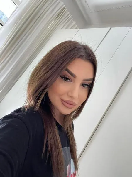 Live sex webcam photo for AnaSage #6341874