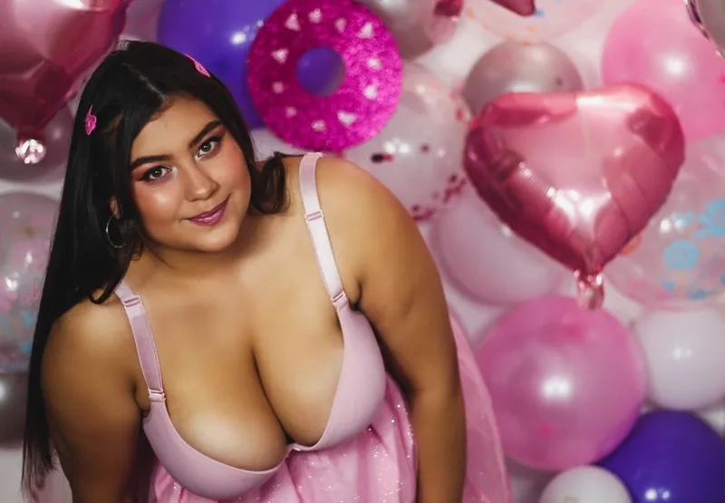 Live sex webcam photo for SamyBright #6068757