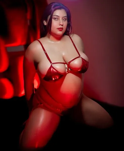 Live sex webcam photo for SamyBright #6068711
