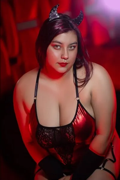 Live sex webcam photo for SamyBright #6068720
