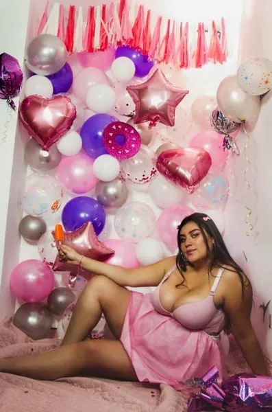 Live sex webcam photo for SamyBright #6068753