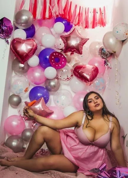 Live sex webcam photo for SamyBright #6068746