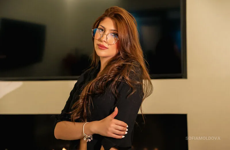 Live sex webcam photo for SofiaMoldova #6021411