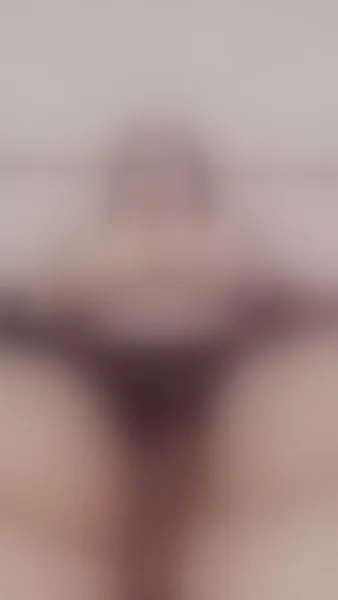 Live sex webcam photo for LadyGolden #6082185