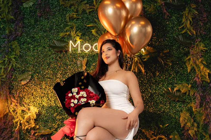 Live sex webcam photo for MarianaDumontt #6252183