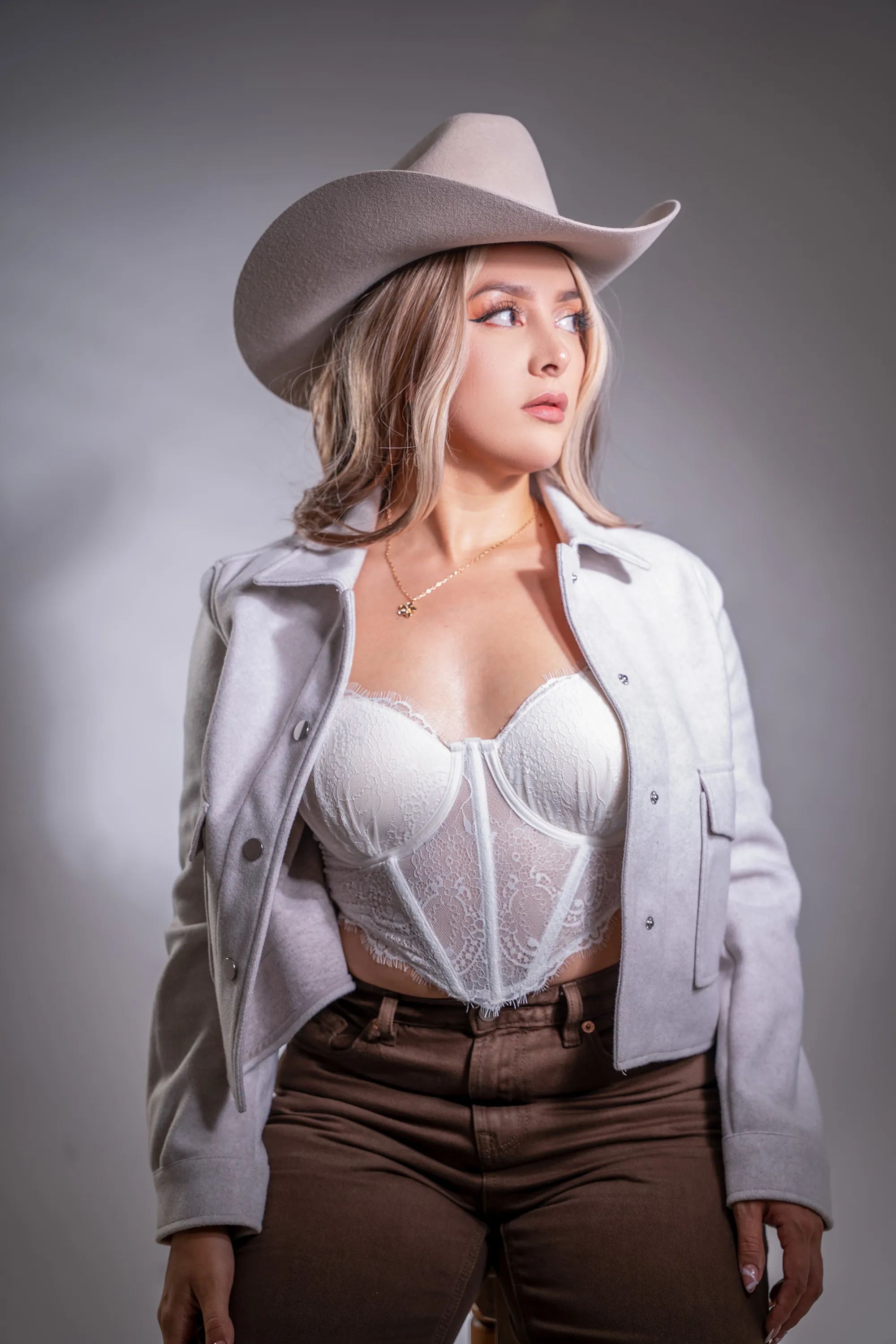 Live sex webcam photo for KimbeerlyClars #7878454