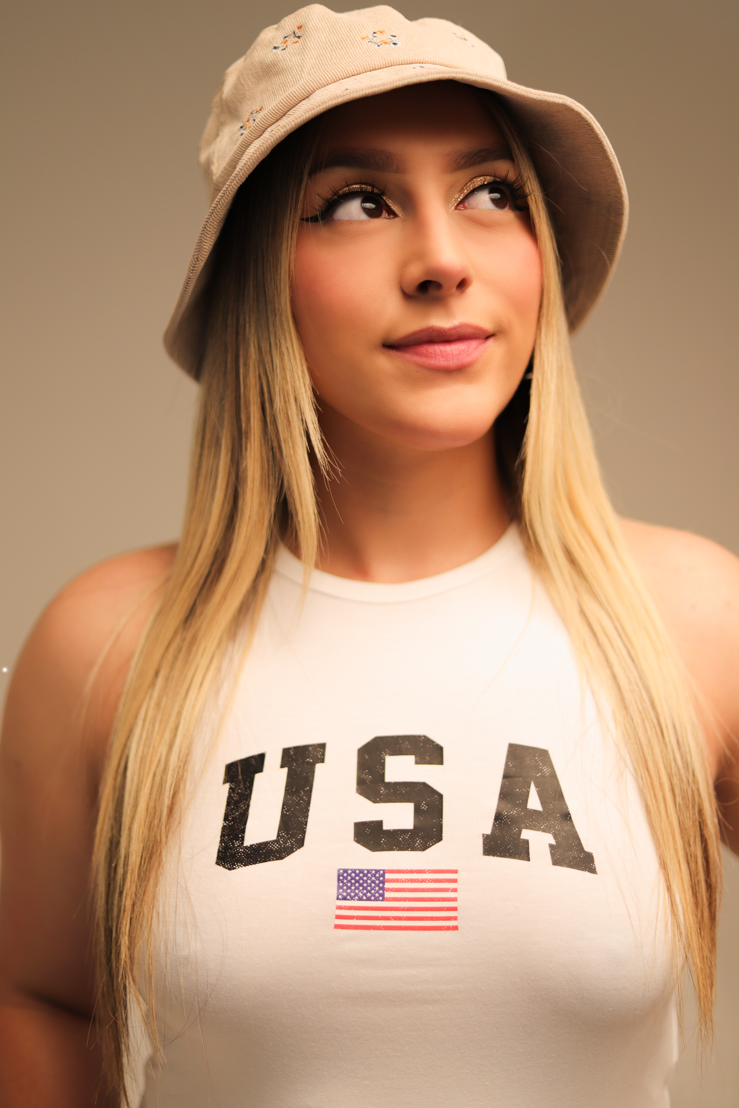 Live sex webcam photo for KimbeerlyClars #7226122