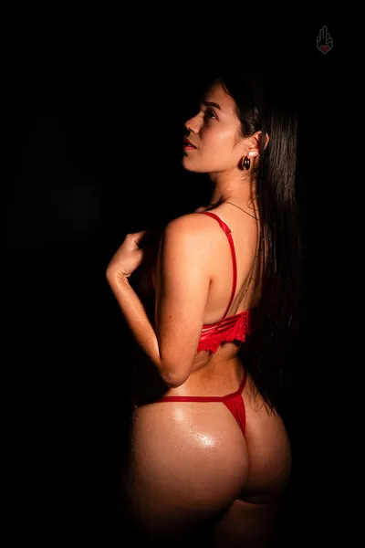 Live sex webcam photo for EmmaDiazmml #6421020