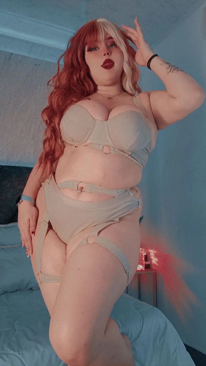 Live sex webcam photo for KarmillaRosse #7920266