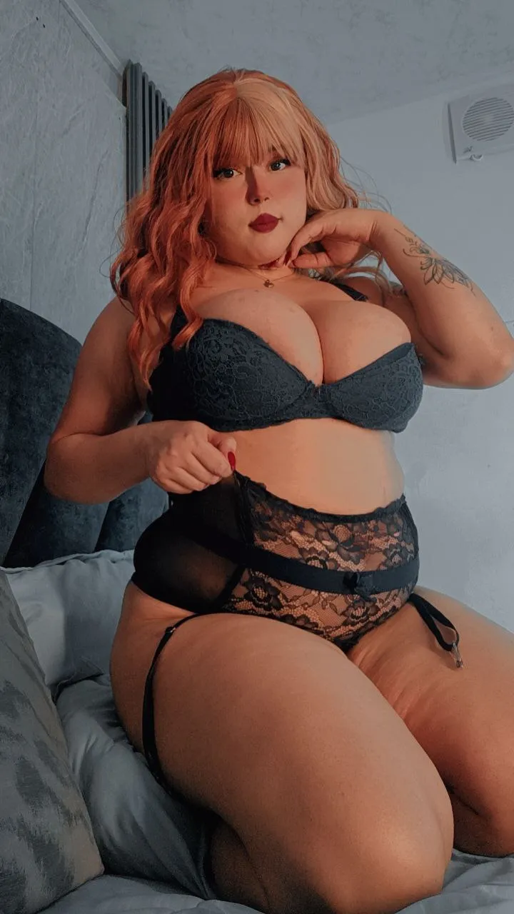 Live sex webcam photo for KarmillaRosse #7920473