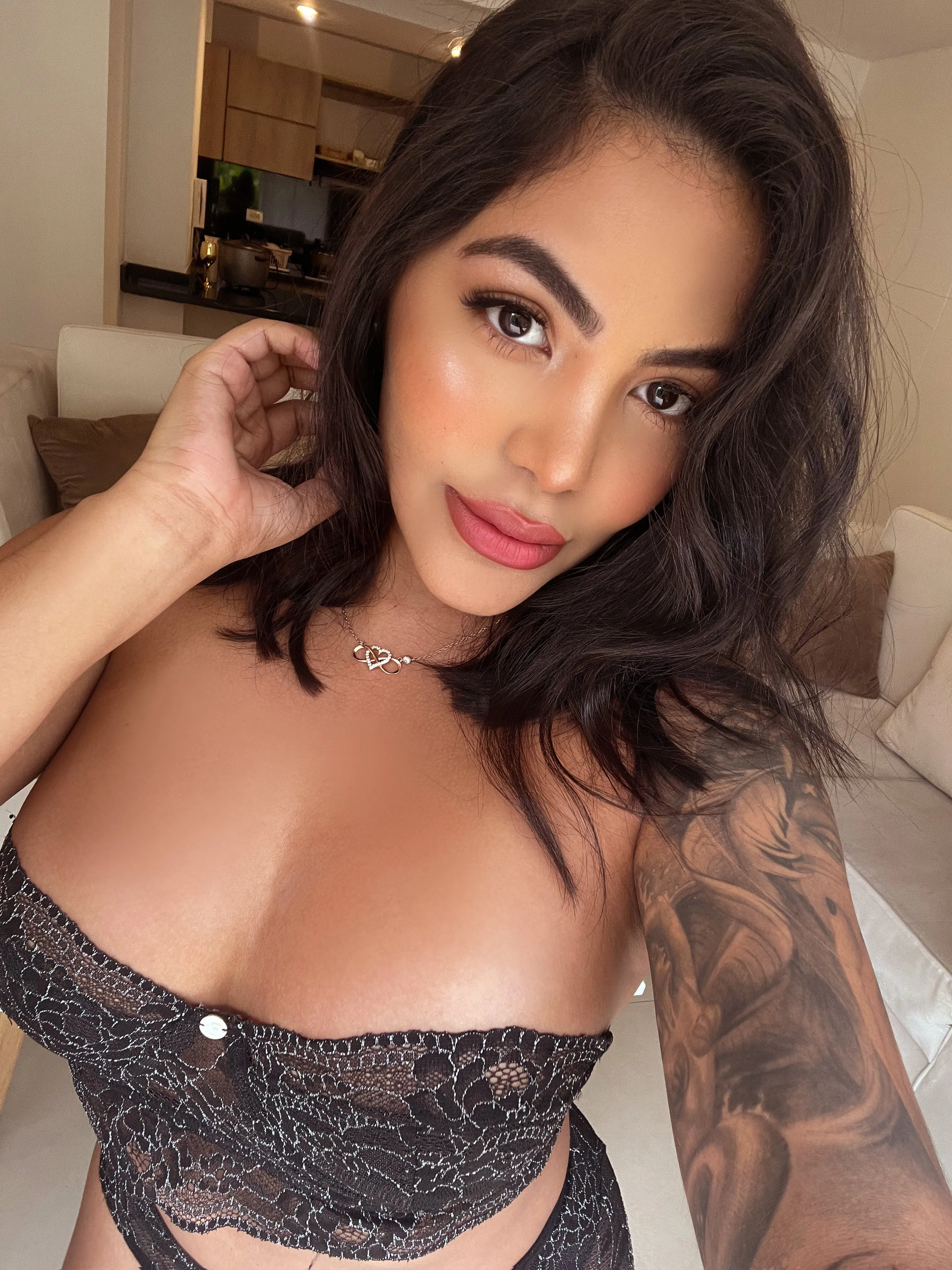 Live sex webcam photo for MarcelaRecio #7413979