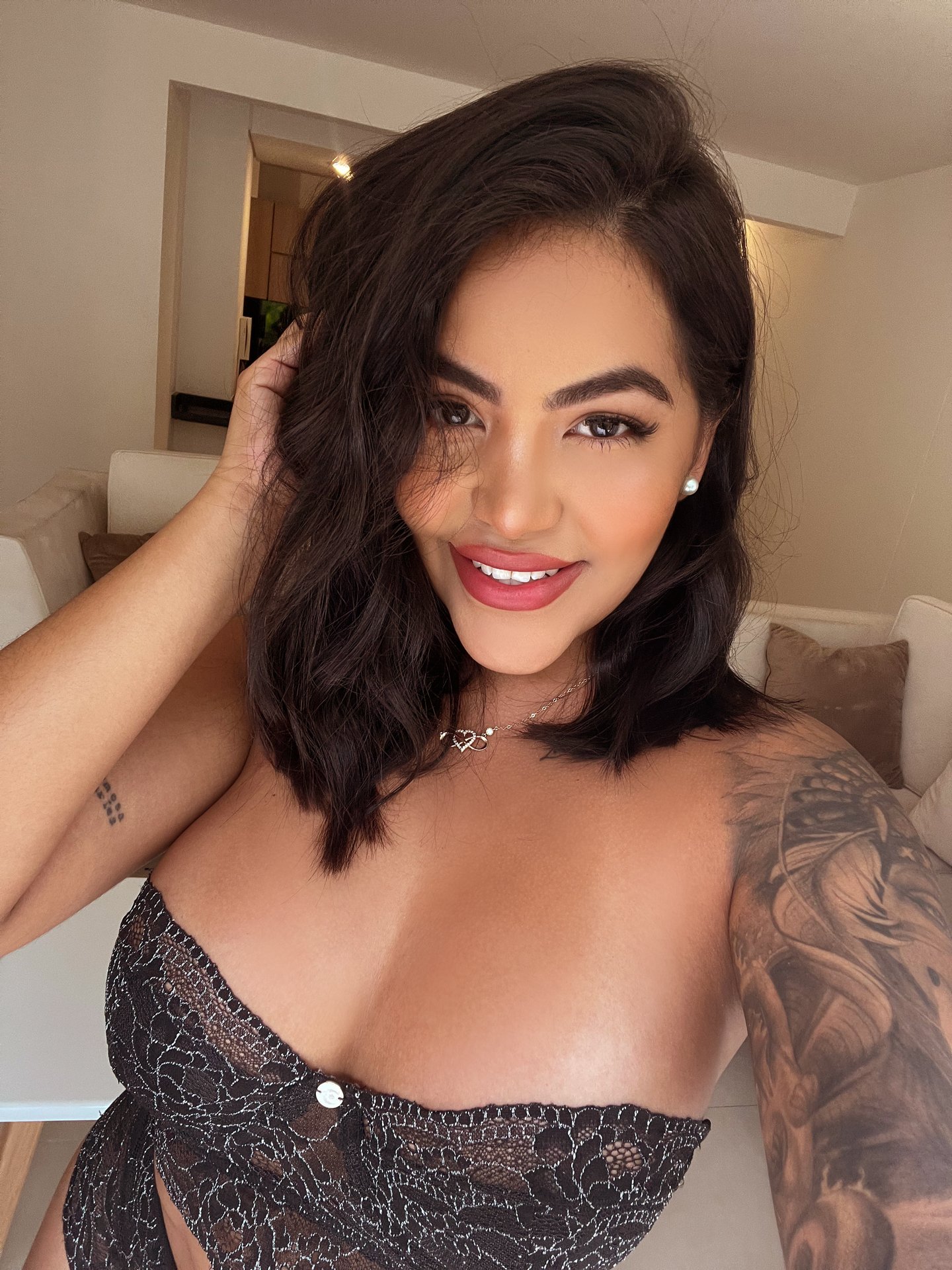 Live sex webcam photo for MarcelaRecio #7413978