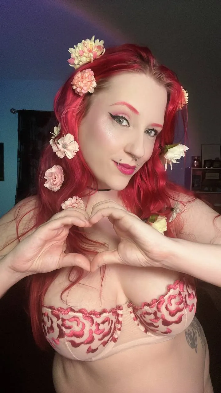 Live sex webcam photo for XVioletOctoberX #7476749