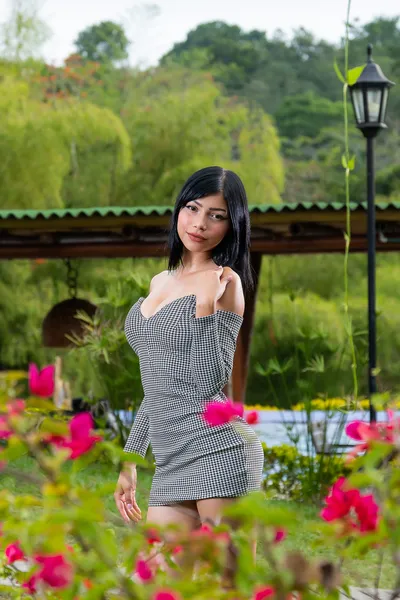 Live sex webcam photo for KatyCurve #6150490