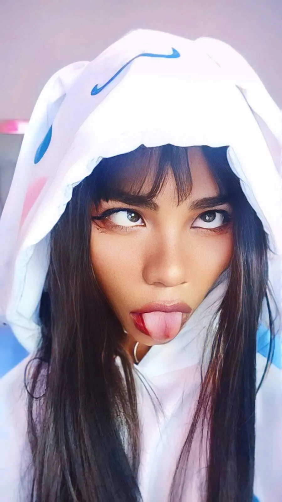 Live sex webcam photo for AngelDusstt #7393356