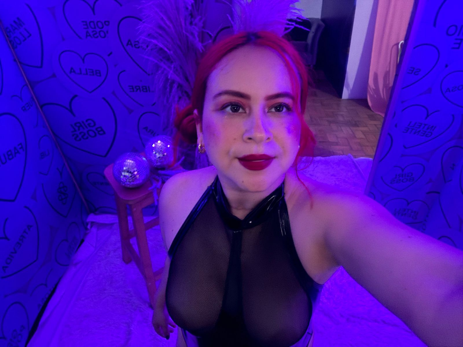 Live sex webcam photo for Natyslavdoll #7795688