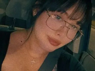 Live sex webcam photo for BustySamantha123 #6004772