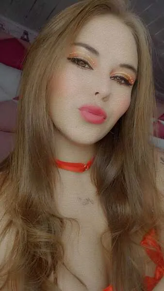 Live sex webcam photo for Cloeww #6554942