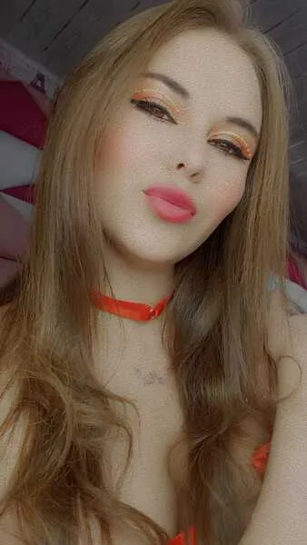 Live sex webcam photo for Cloeww #6554948