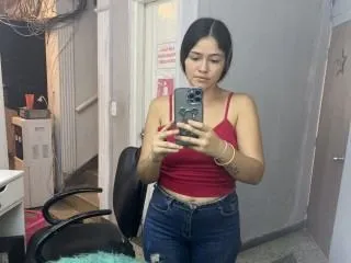 Live sex webcam photo for LizaAlwyn #6265568