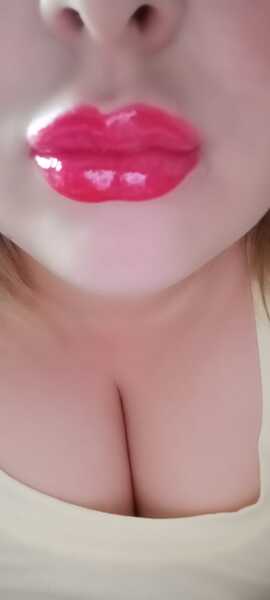 Live sex webcam photo for BustyBethxxx #6333257