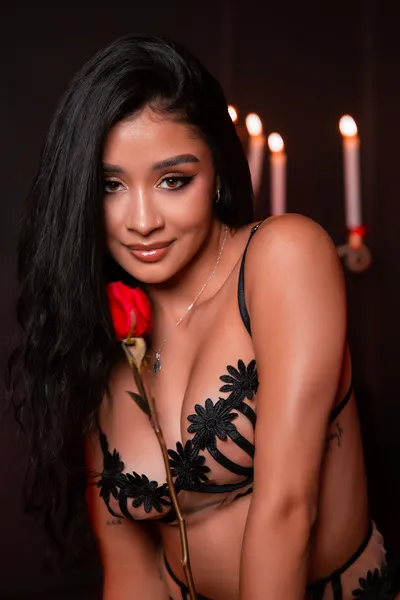 Live sex webcam photo for LizyMilleren #7384434