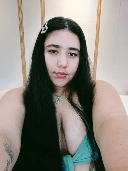 Live sex webcam photo for ZoeGiil #6141468
