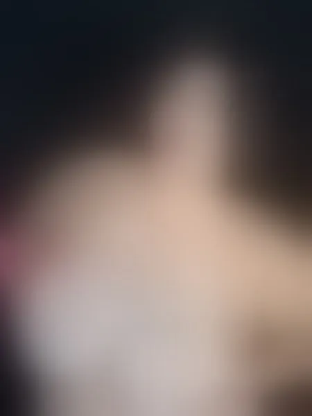 Live sex webcam photo for CarolineHardmann #8359494