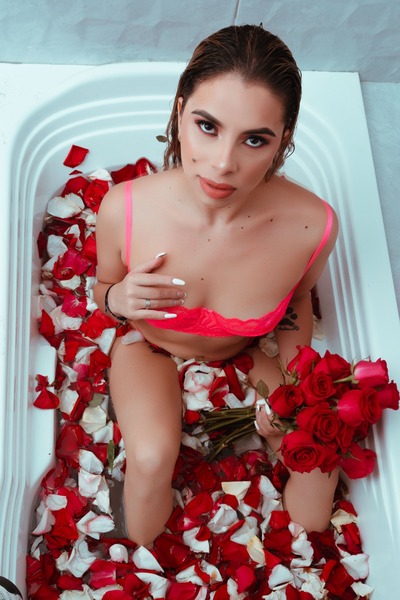 Live sex webcam photo for MartinaReid #6122236