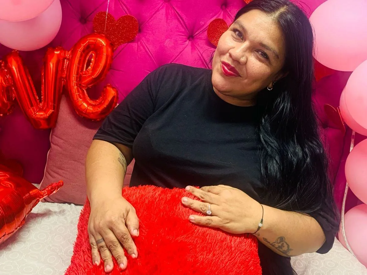 Live sex webcam photo for EvelynAlwyn #5952872